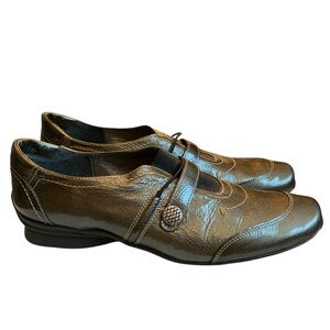Un Tour En Ville Shoes Womens 41 Green Black Slip On Sneakers Patent Leather